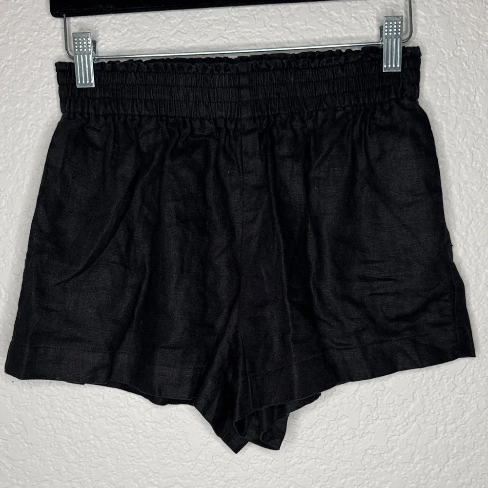 Reformation Mila Black 100% Linen Shorts Small Normcore Summer Staple Vacation - Picture 2 of 9